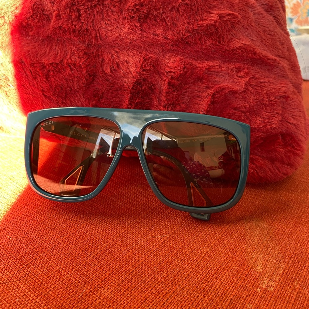 Authentic- Gucci, Injection, square frame blue, sun glasses